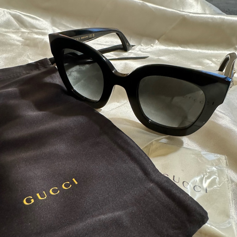 Brand New Black Gucci Sunglasses